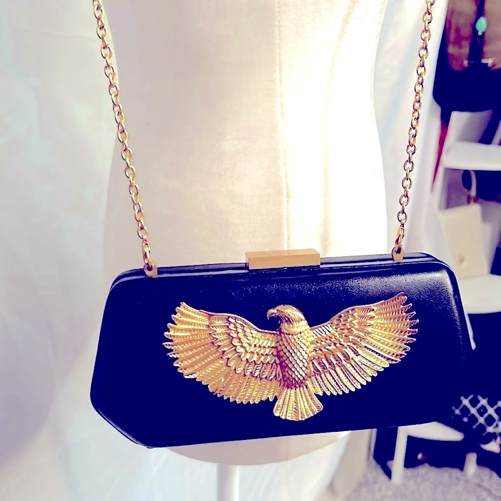 🦅NWOT Patrick Shannon🦅Black Leather🦅Gold Eagle Crossbopdy/ Clutch Purse🦅 - Picture 4 of 13